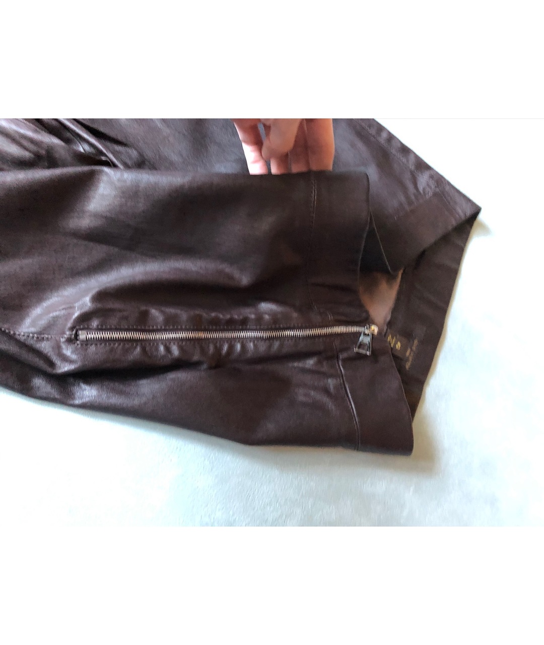 LOUIS VUITTON PRE-OWNED Коричневые кожаные брюки узкие, фото 5