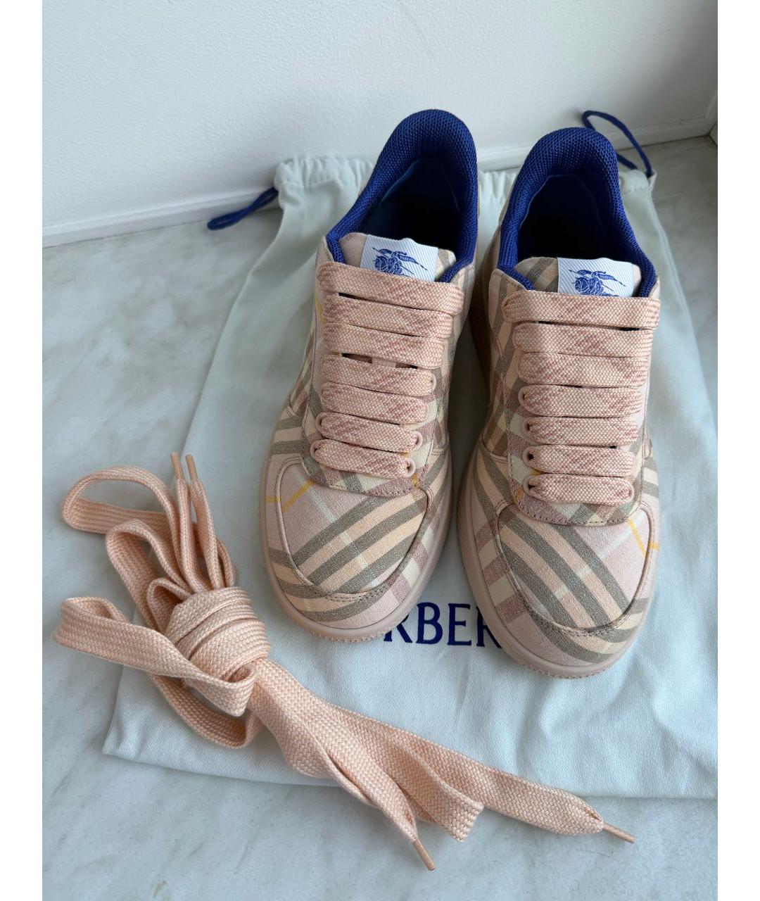 BURBERRY Розовые кеды, фото 2