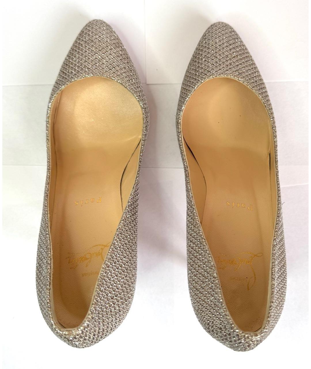 CHRISTIAN LOUBOUTIN Серебряные текстильные туфли, фото 3