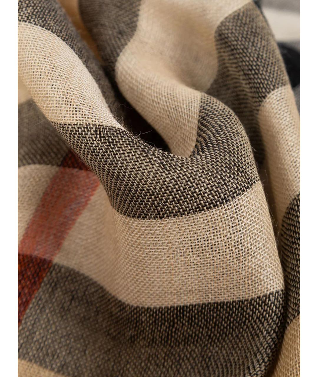 BURBERRY Бежевый шерстяной шарф, фото 3