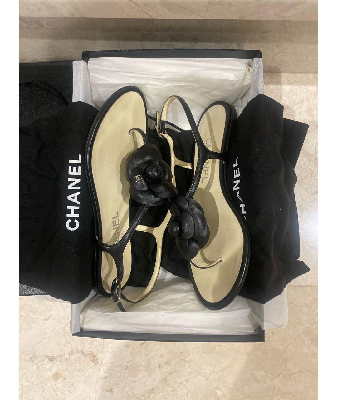 CHANEL Черные кожаные сандалии, фото 5