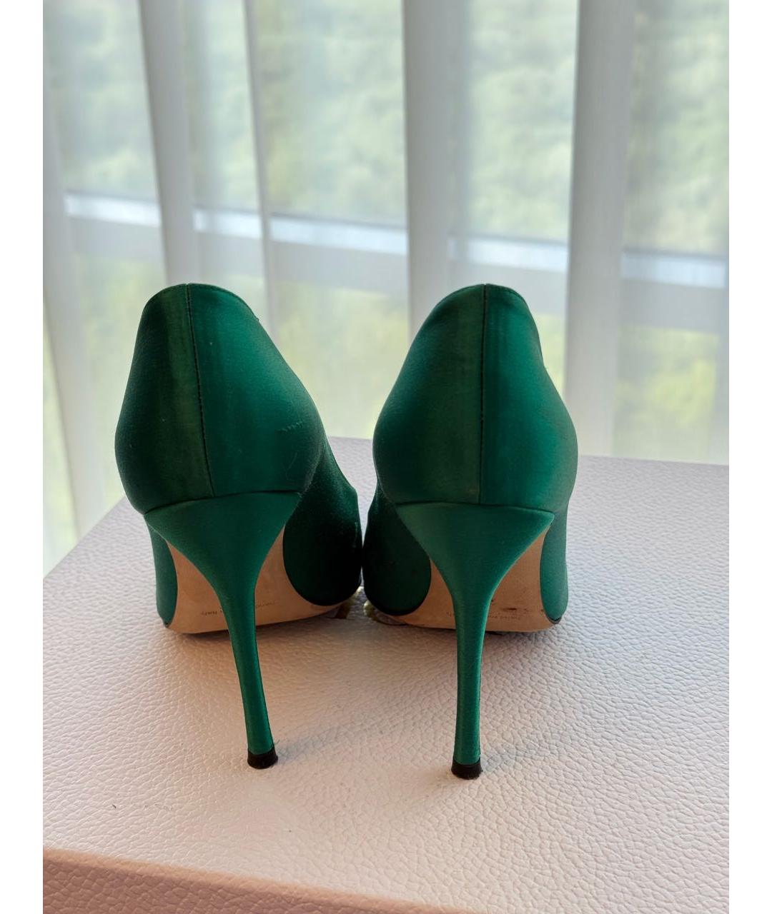 MANOLO BLAHNIK Зеленые текстильные туфли, фото 4