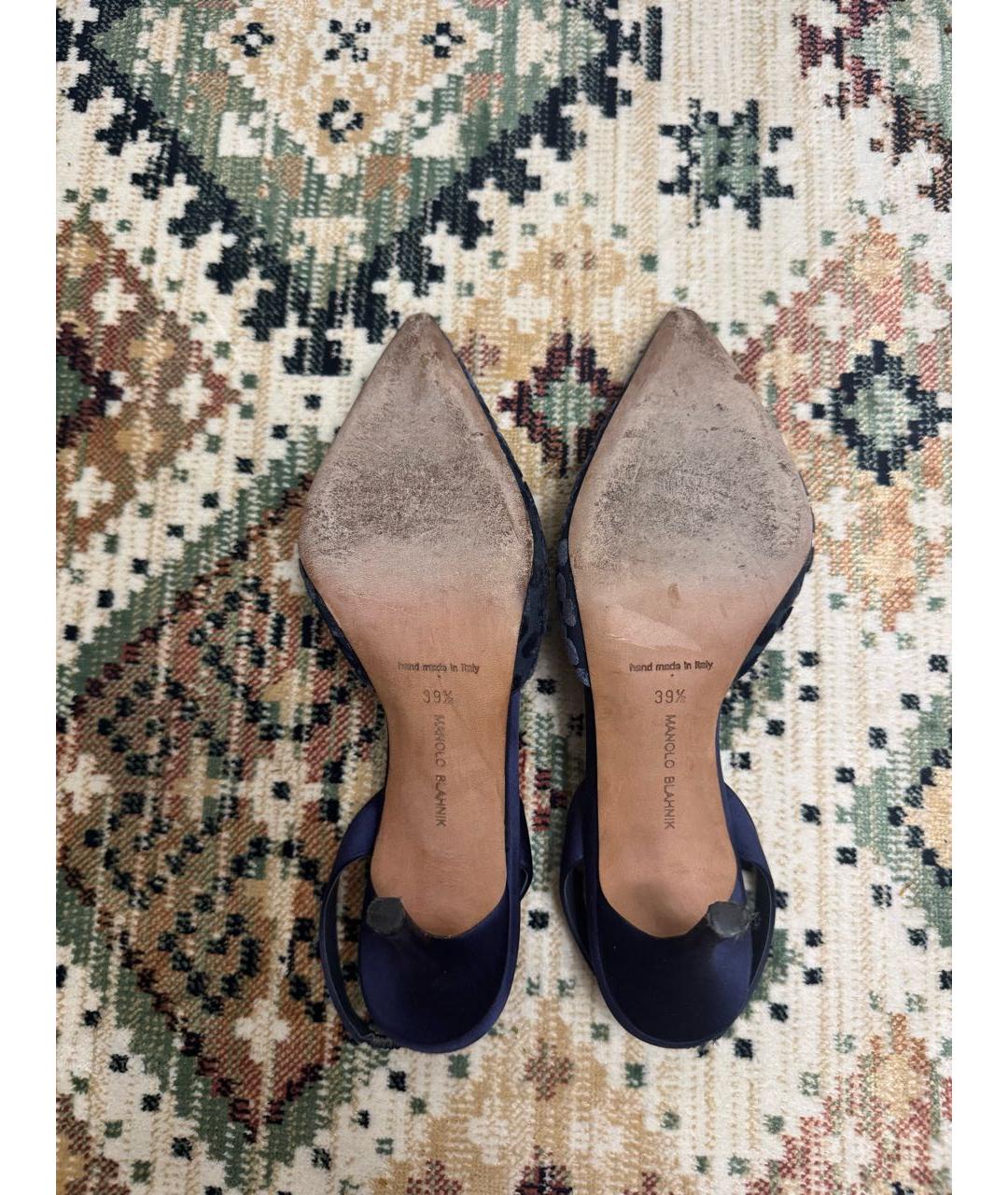 MANOLO BLAHNIK Темно-синие текстильные туфли, фото 3