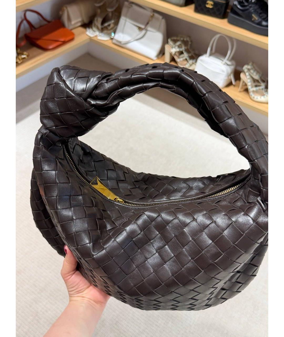 BOTTEGA VENETA Коричневая кожаная сумка с короткими ручками, фото 2
