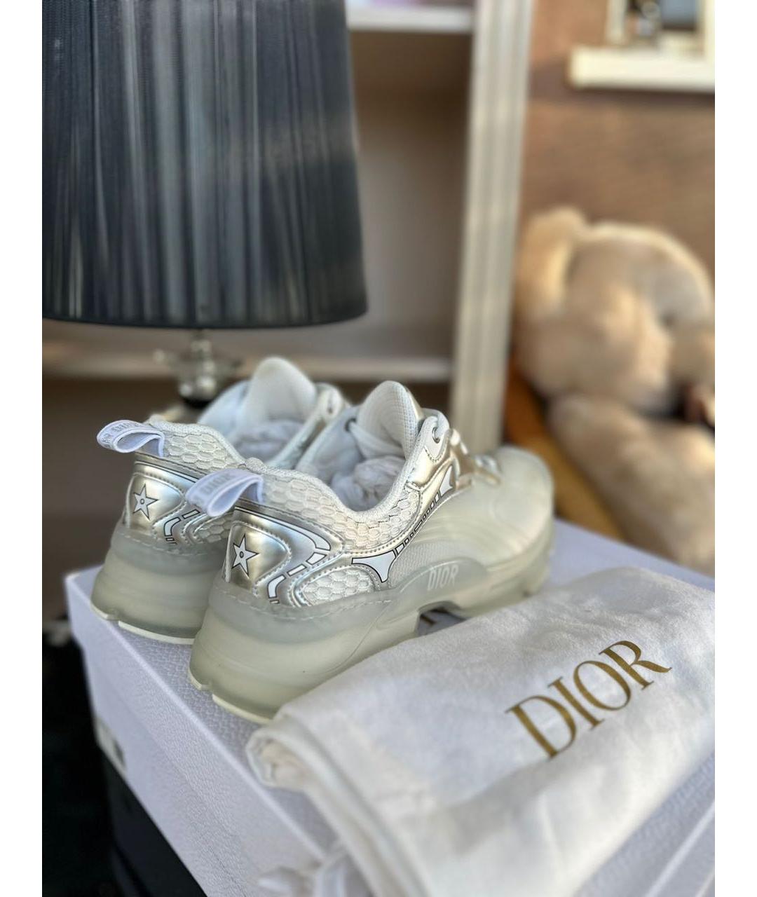 CHRISTIAN DIOR Белые кожаные кроссовки, фото 2