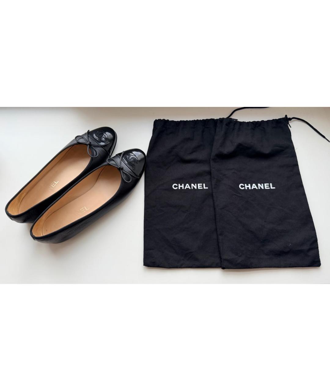 CHANEL Черные кожаные балетки, фото 3