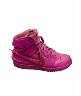 NIKE Кроссовки