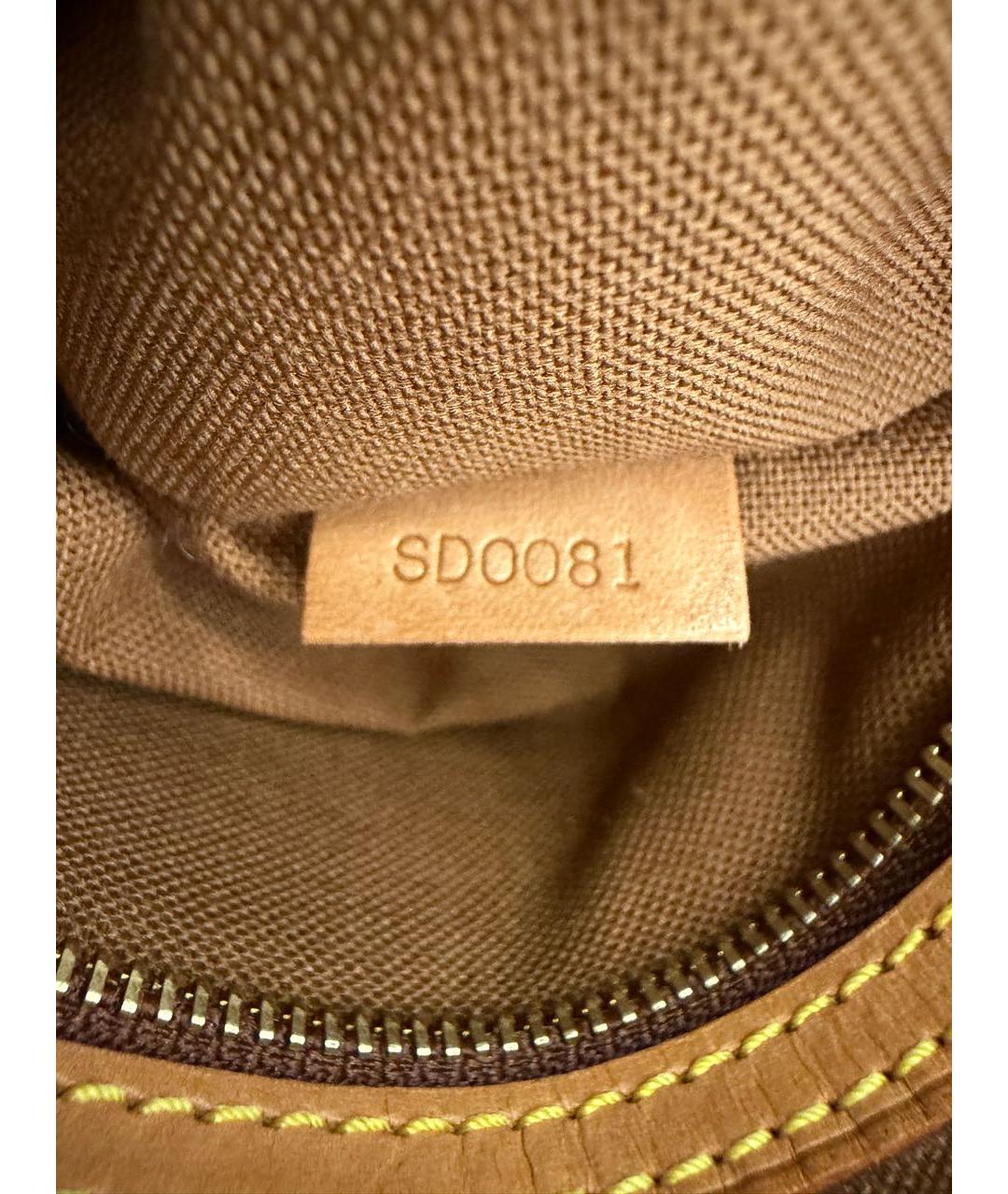 LOUIS VUITTON Коричневая сумка с короткими ручками из искусственной кожи, фото 5