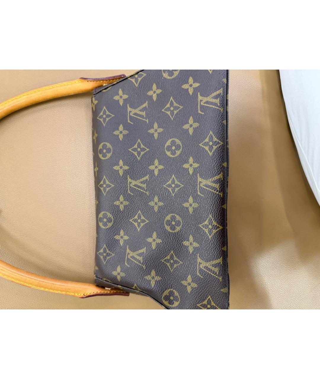 LOUIS VUITTON Коричневая сумка с короткими ручками из искусственной кожи, фото 3