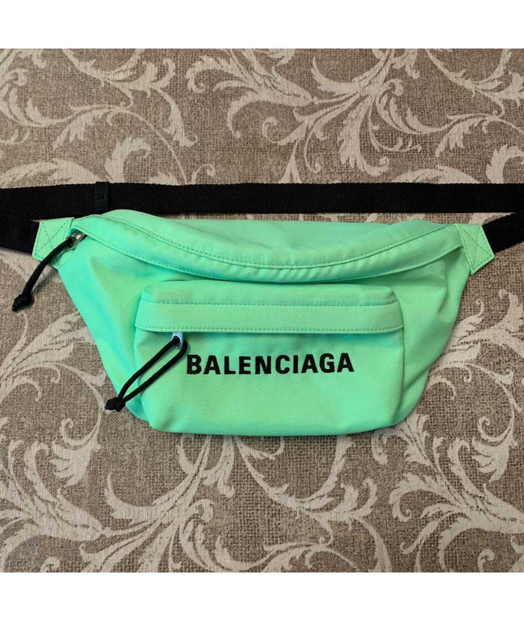 BALENCIAGA Салатовая синтетическая поясная сумка, фото 2