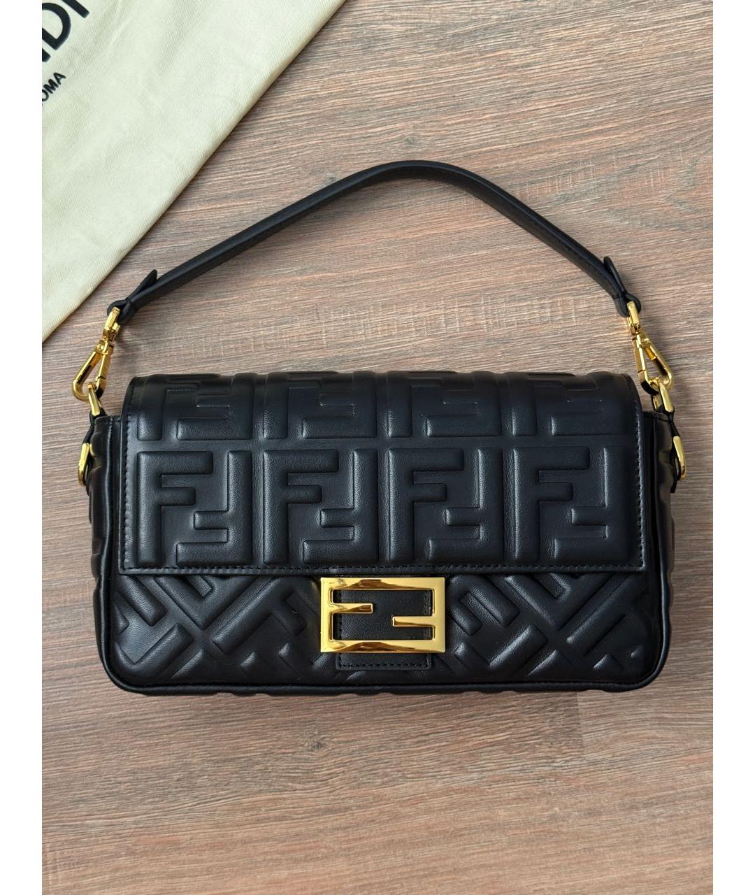 FENDI Черная кожаная сумка через плечо, фото 5