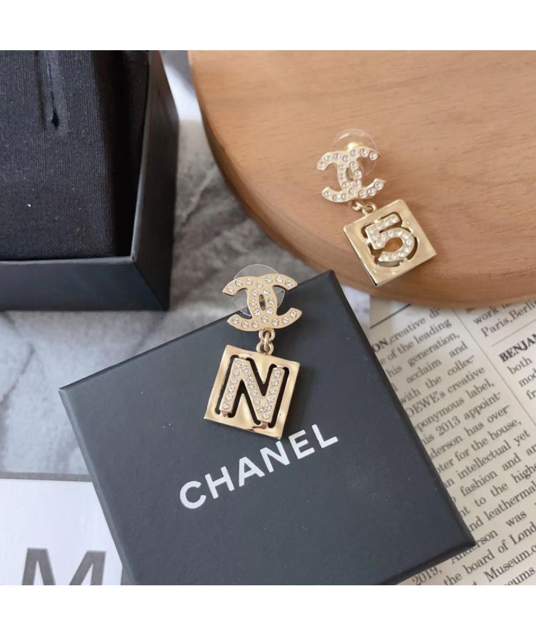 CHANEL Золотые серьги, фото 3