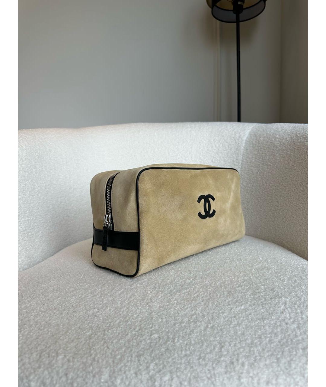 CHANEL Бежевая замшевая косметичка, фото 3