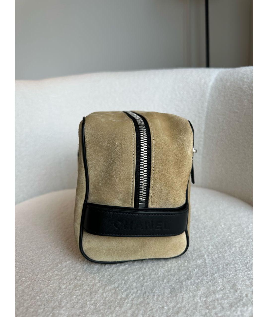 CHANEL Бежевая замшевая косметичка, фото 4