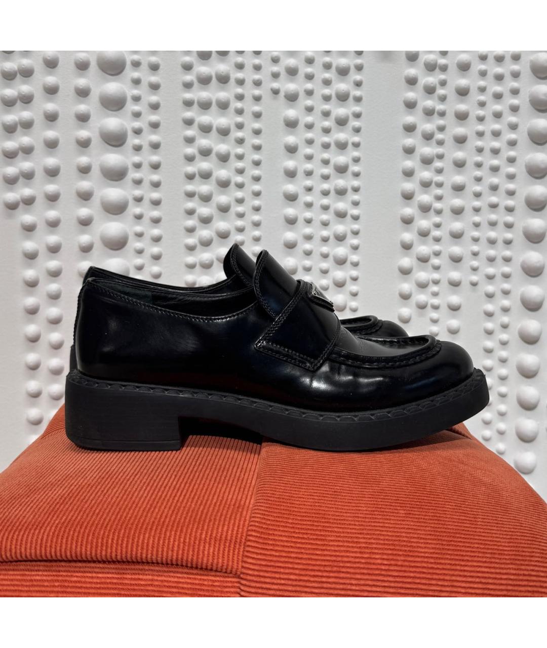 PRADA Черные кожаные лоферы, фото 5
