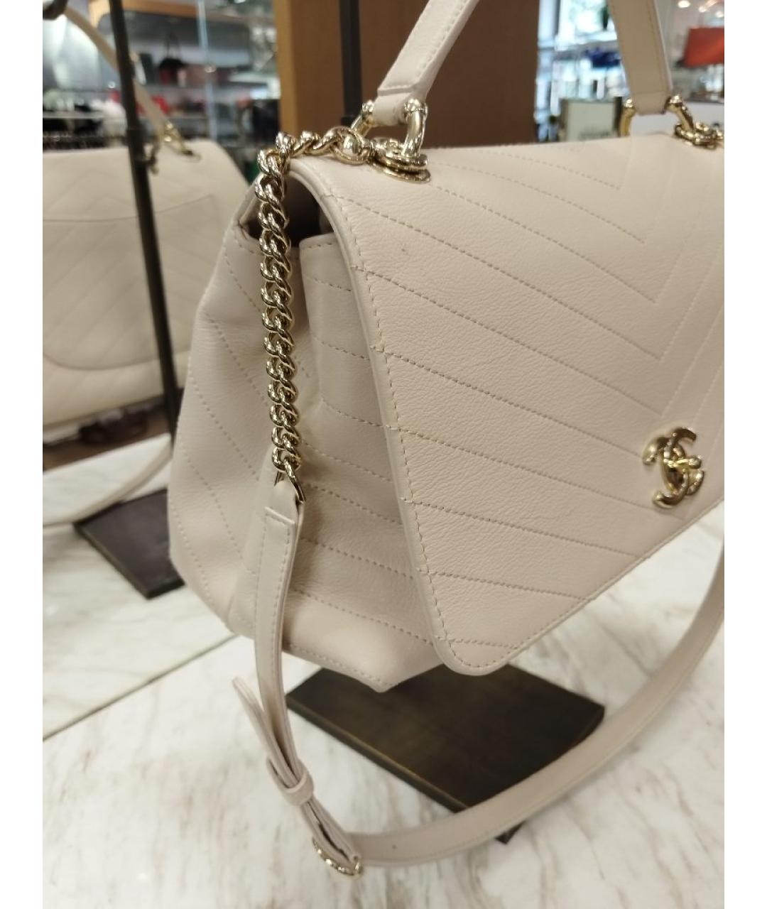 CHANEL Бежевая кожаная сумка через плечо, фото 3
