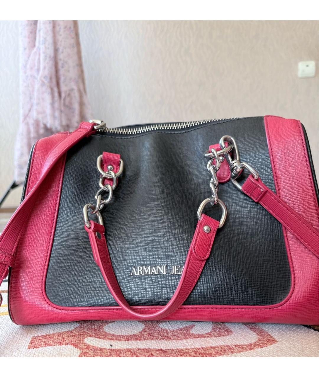 ARMANI JEANS Черная сумка с короткими ручками из искусственной кожи, фото 5
