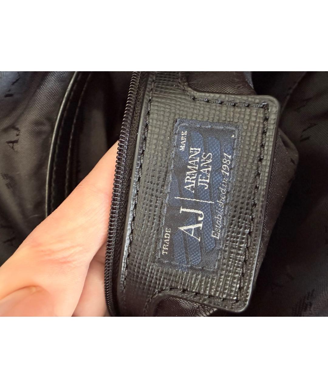 ARMANI JEANS Черная сумка с короткими ручками из искусственной кожи, фото 6