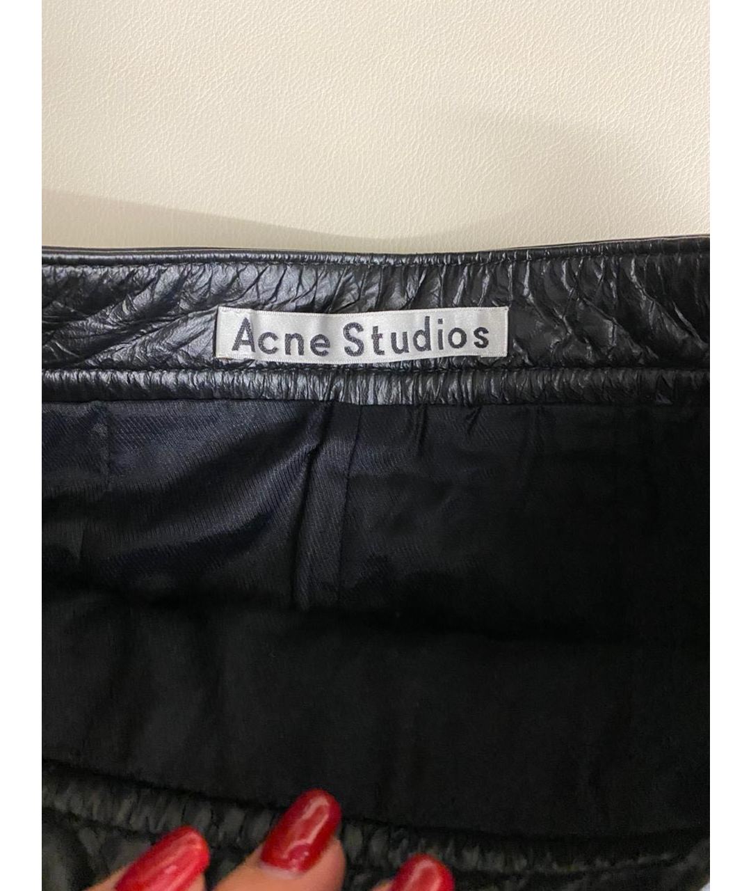 ACNE STUDIOS Черная кожаная юбка миди, фото 3