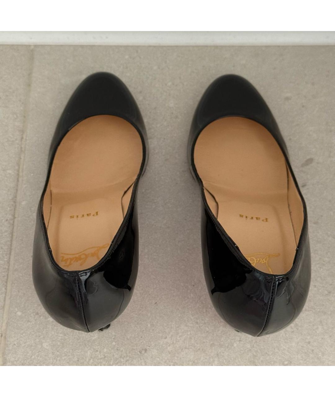 CHRISTIAN LOUBOUTIN Черные туфли из лакированной кожи, фото 3