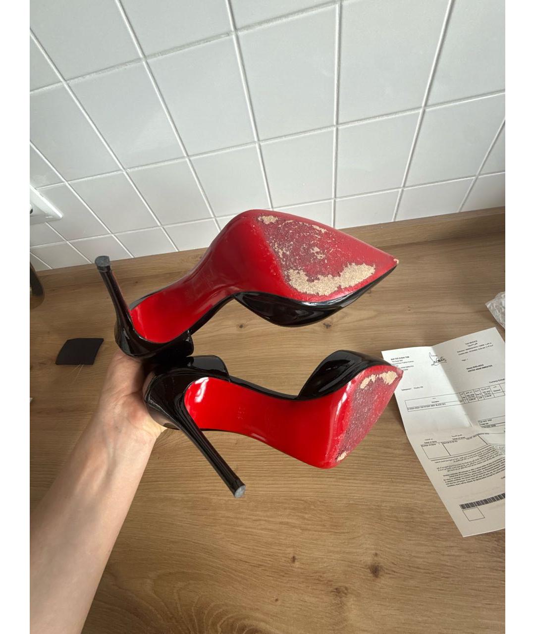 CHRISTIAN LOUBOUTIN Черные туфли из лакированной кожи, фото 5