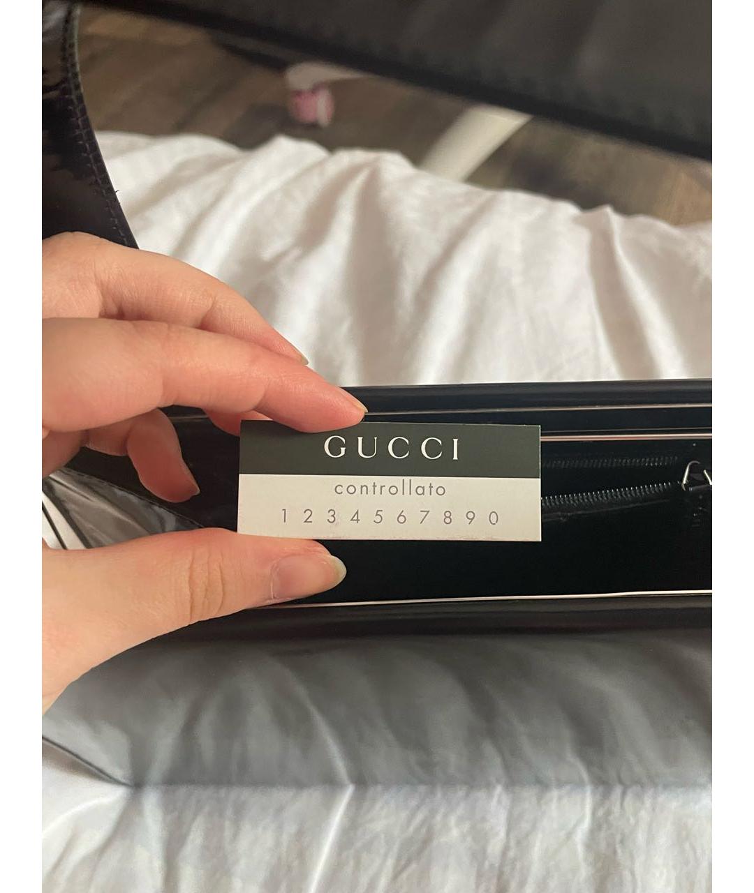 GUCCI Черная сумка с короткими ручками из лакированной кожи, фото 4