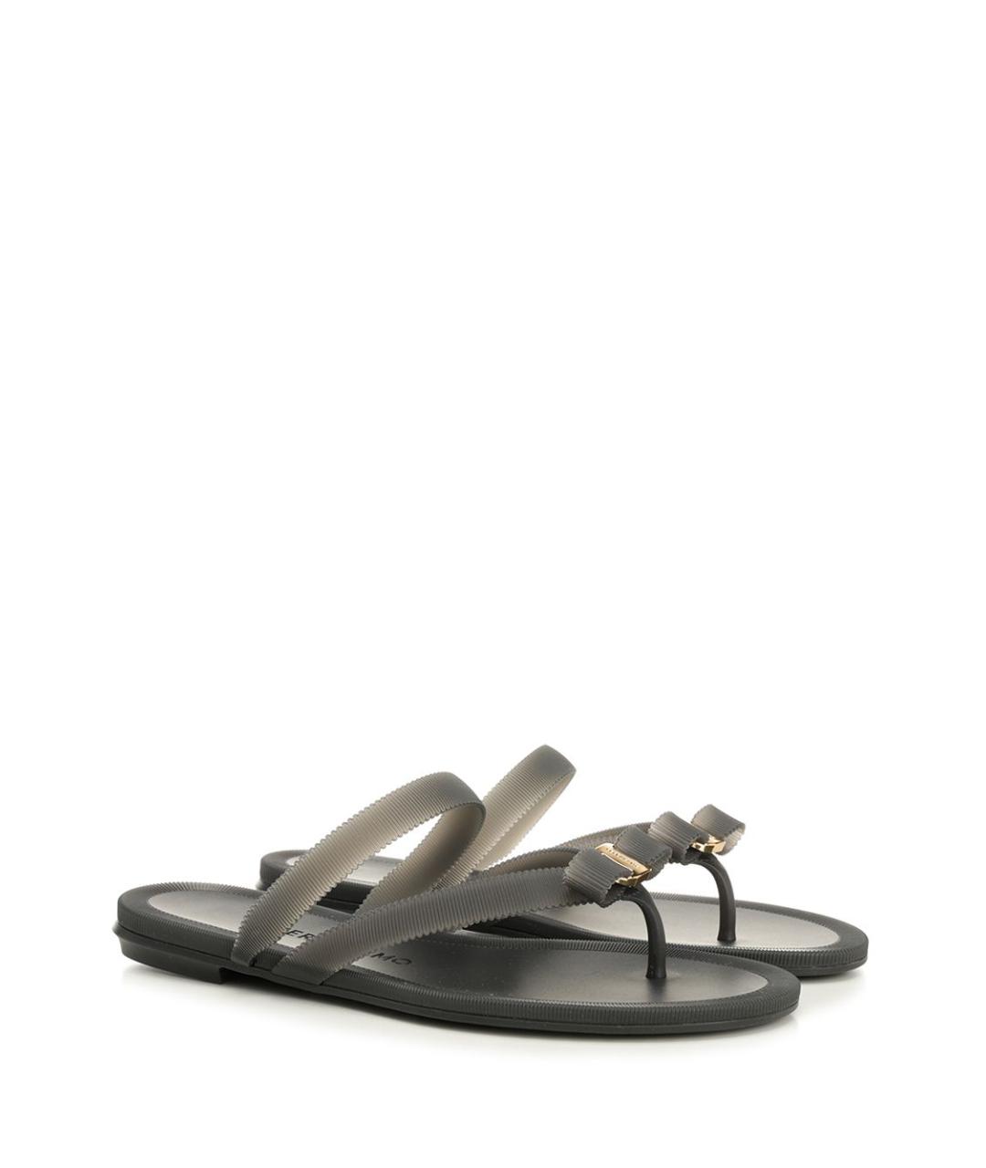 FERRAGAMO Черные резиновые сандалии, фото 2