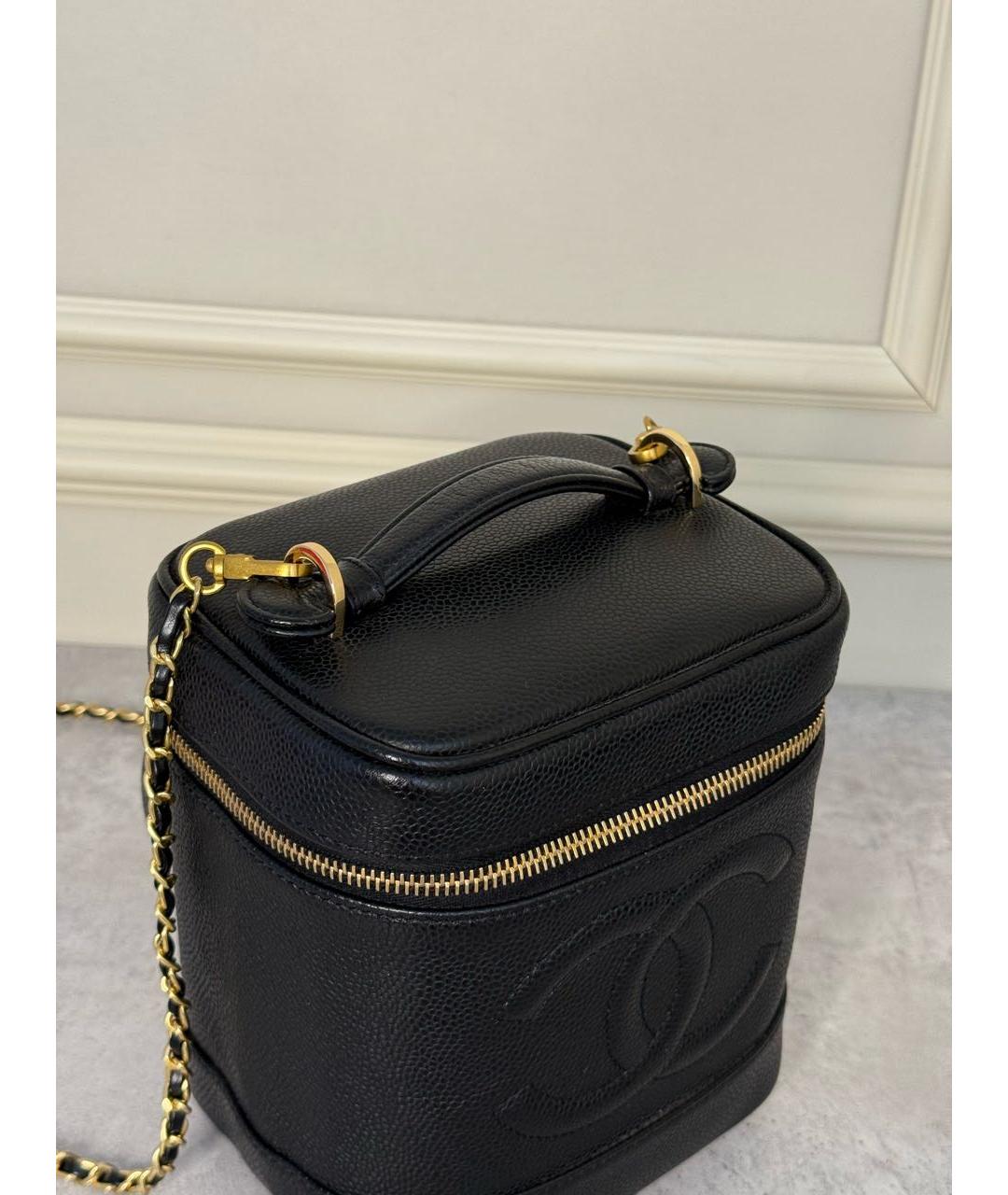 CHANEL Черная кожаная сумка с короткими ручками, фото 6