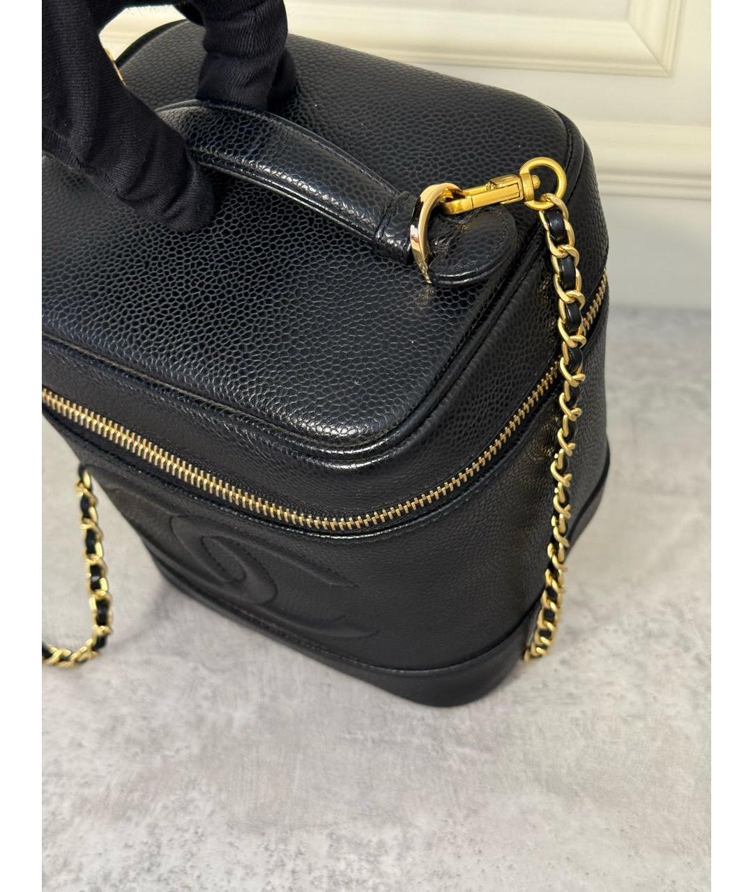 CHANEL Черная кожаная сумка с короткими ручками, фото 8
