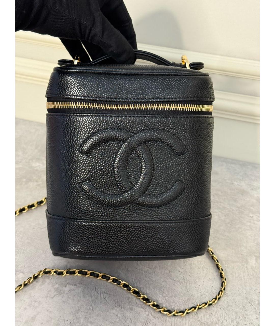CHANEL Черная кожаная сумка с короткими ручками, фото 2