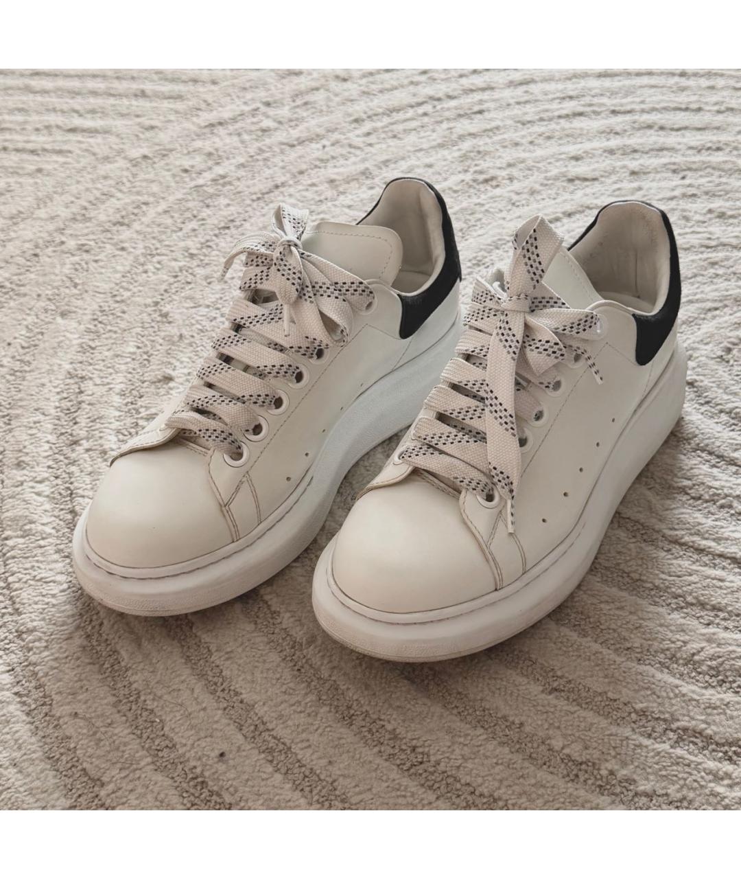 MCQ ALEXANDER MCQUEEN Белые кожаные кеды, фото 3