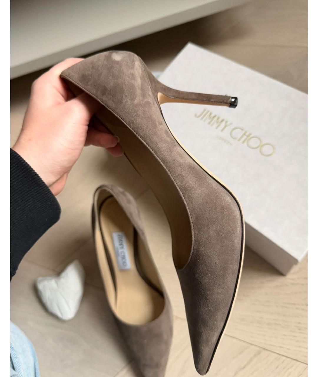 JIMMY CHOO Бежевые замшевые туфли, фото 6