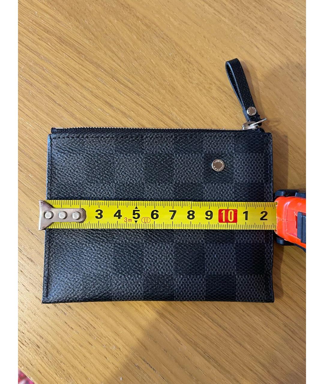 LOUIS VUITTON Черная ключница, фото 5