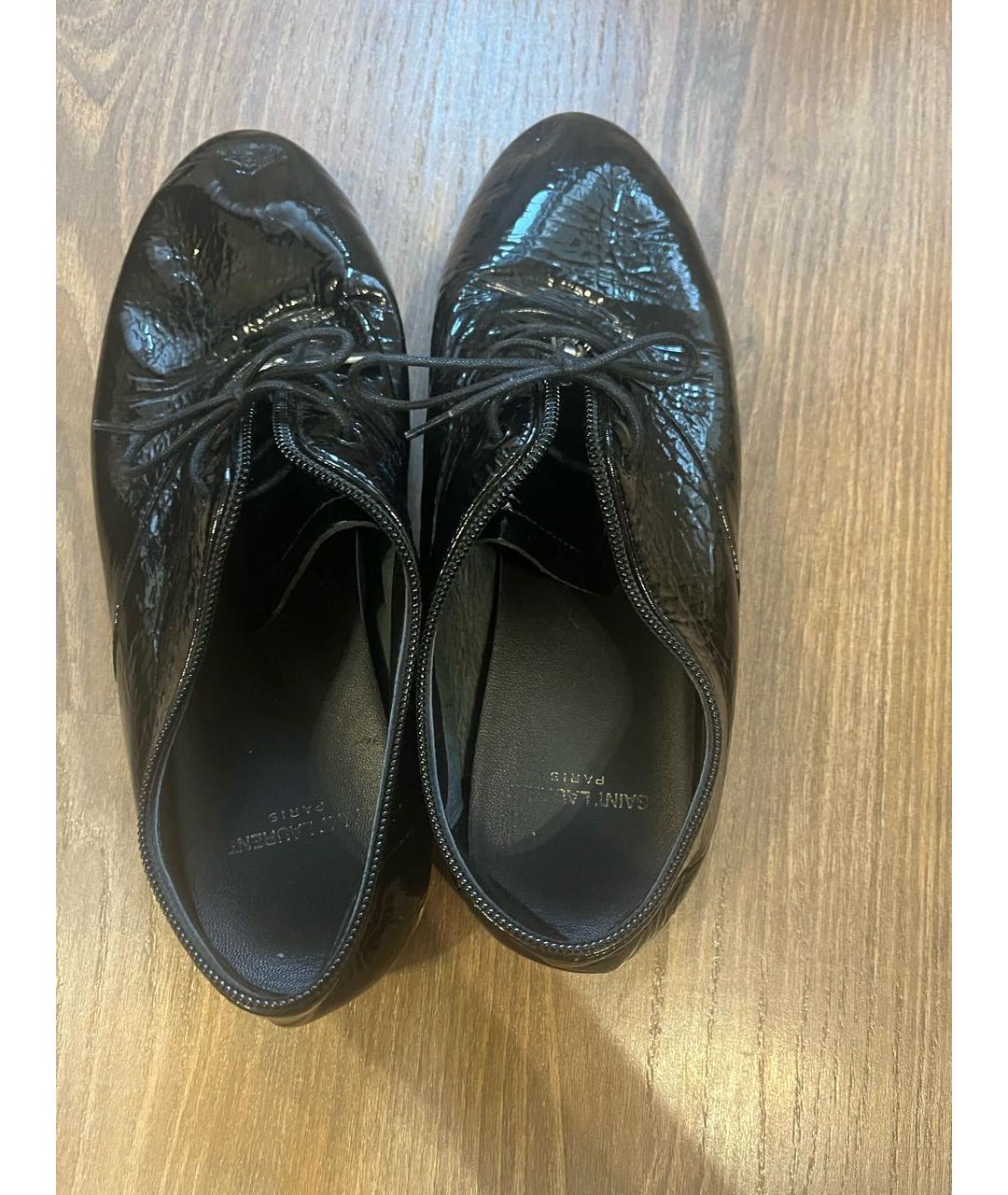 SAINT LAURENT Черные брогги и оксфорды из лакированной кожи, фото 3