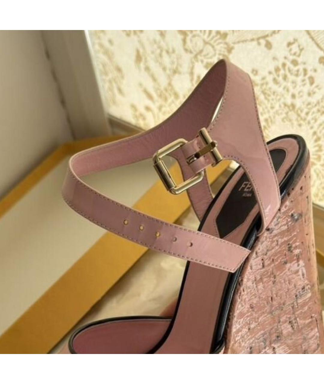 FENDI Розовые босоножки из лакированной кожи, фото 5