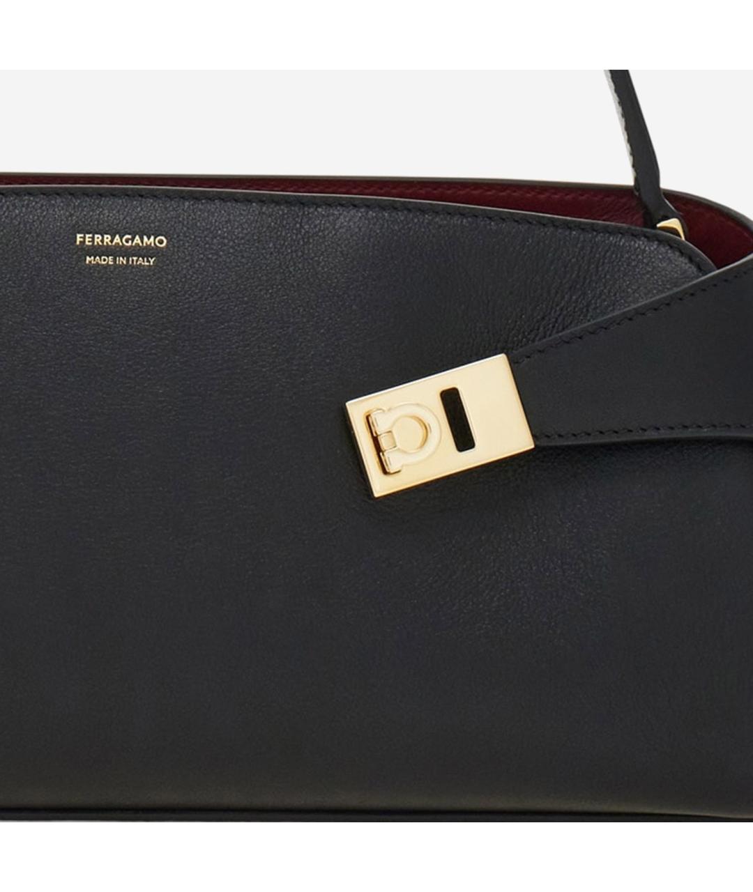 FERRAGAMO Черная кожаная сумка через плечо, фото 5