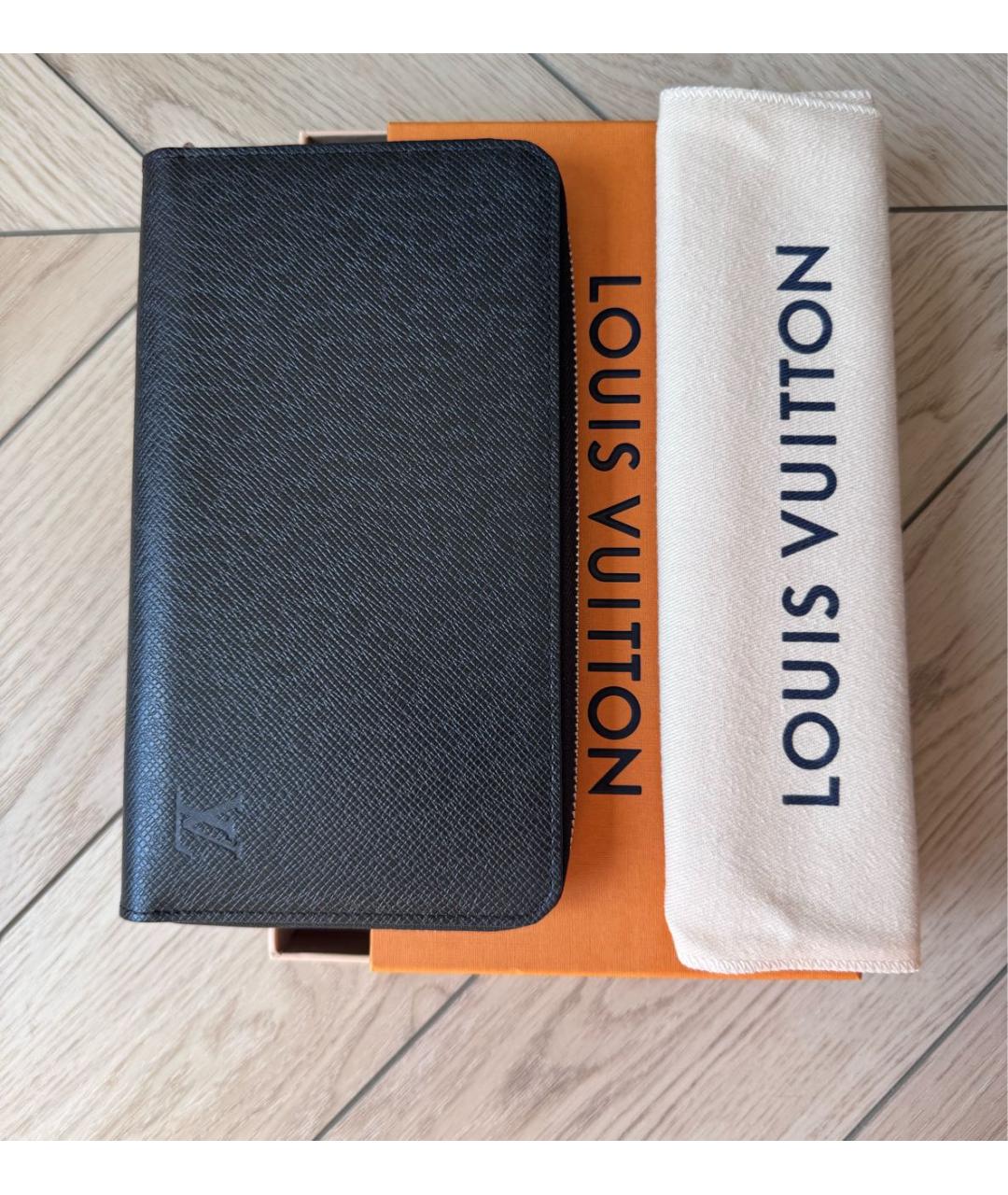 LOUIS VUITTON Черный кожаный кошелек, фото 2