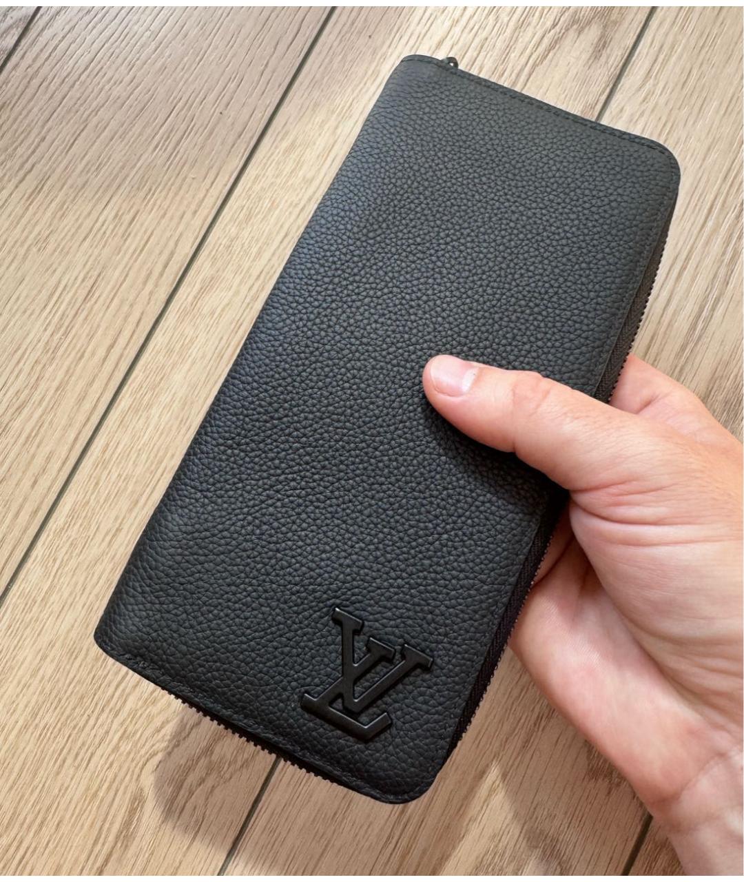LOUIS VUITTON Черный кожаный кошелек, фото 4
