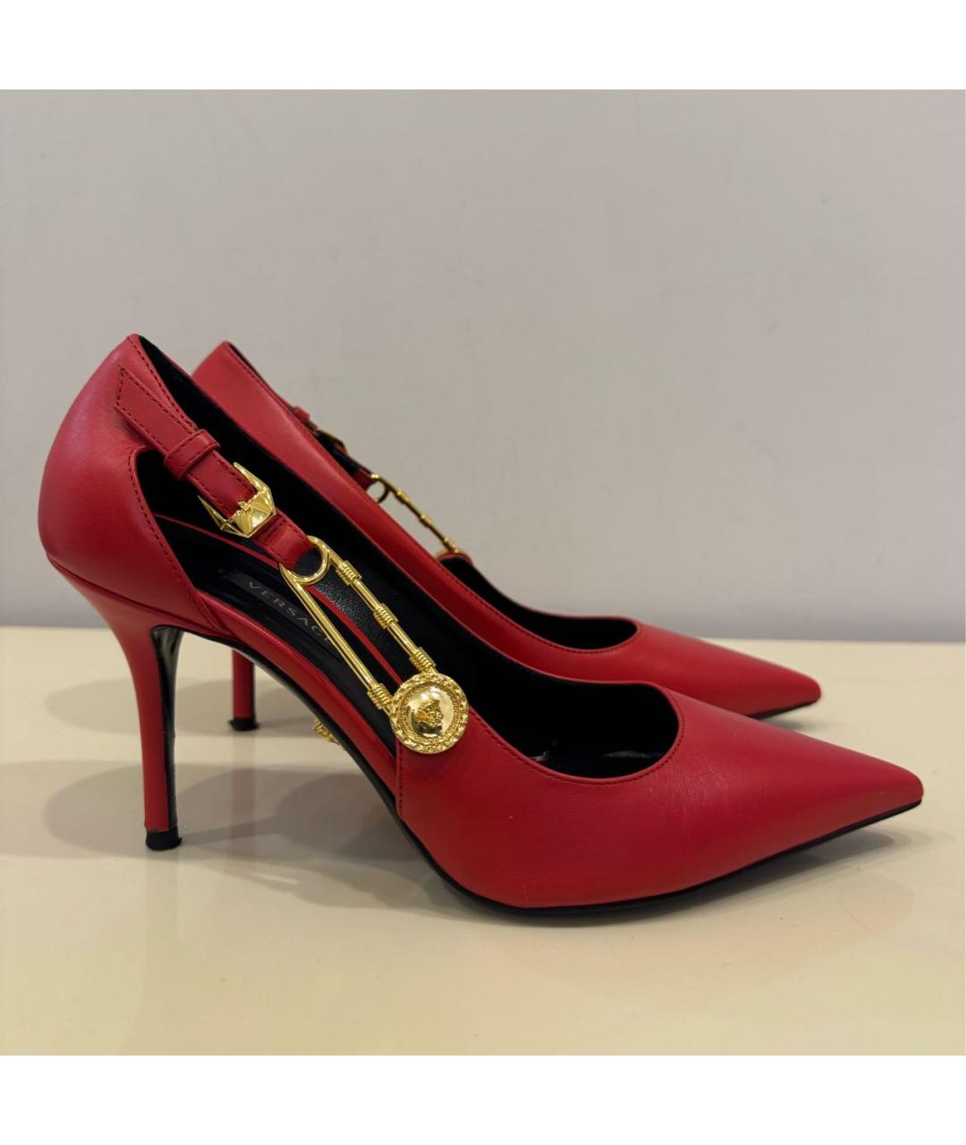 VERSACE Красные кожаные туфли, фото 6