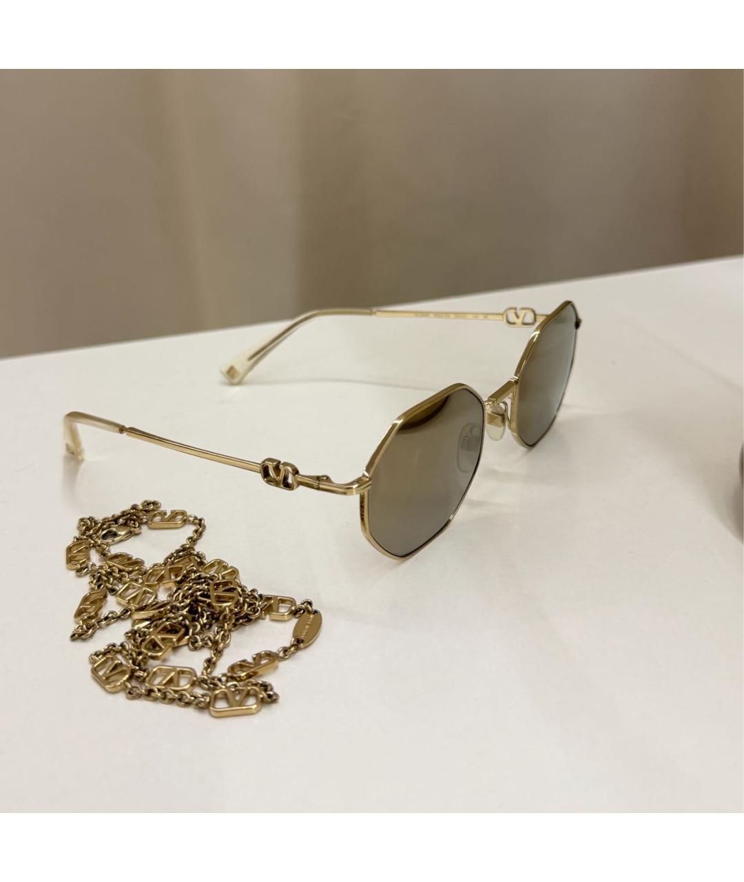 VALENTINO Золотые металлические солнцезащитные очки, фото 4