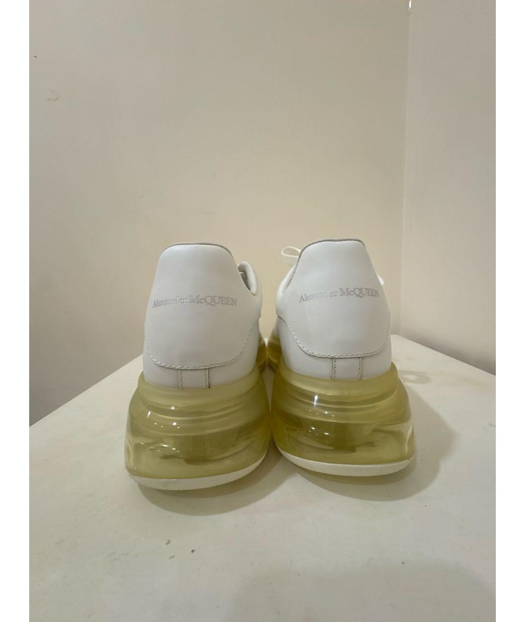 ALEXANDER MCQUEEN Белые кожаные кроссовки, фото 4