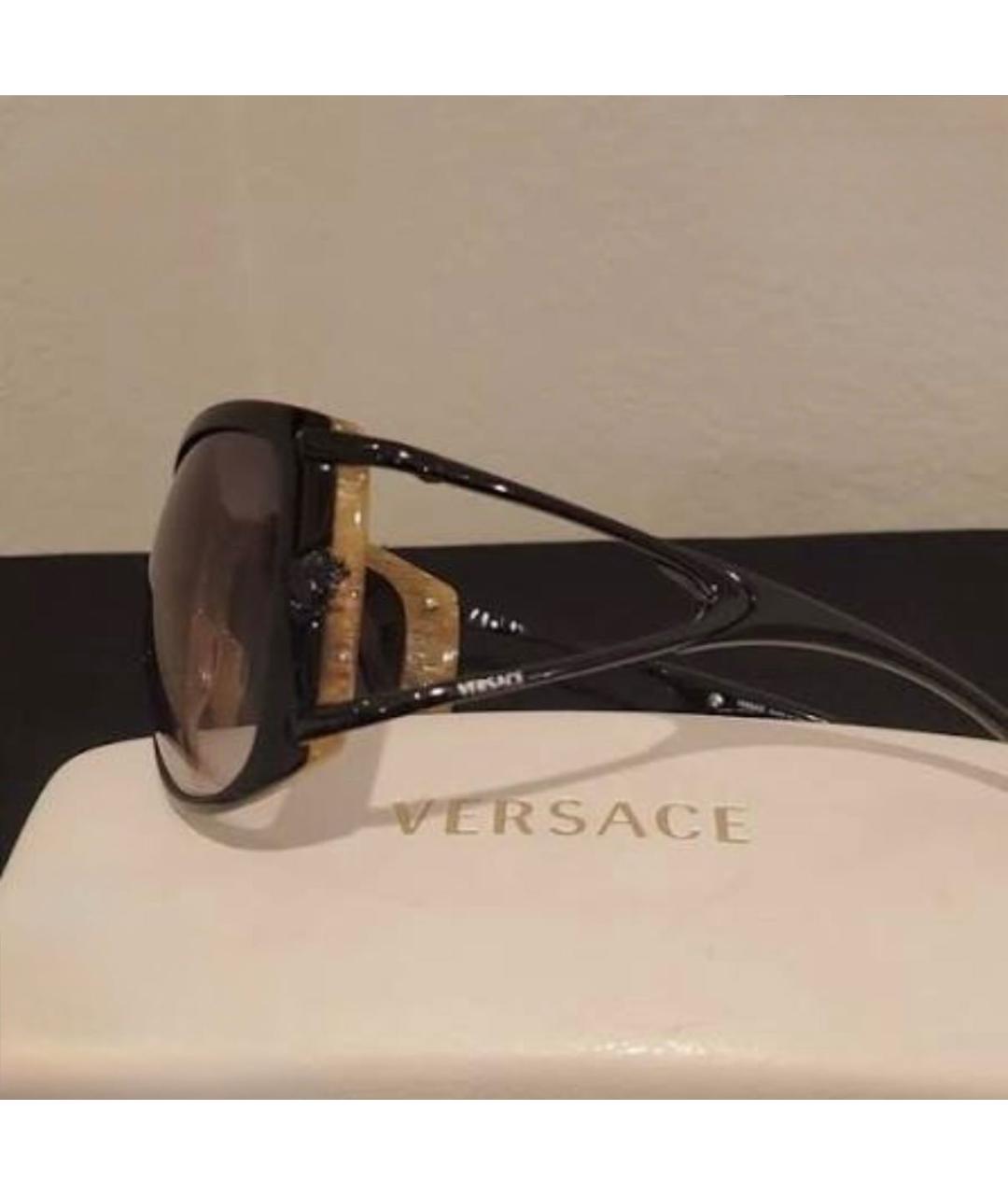 VERSACE Черные пластиковые солнцезащитные очки, фото 2