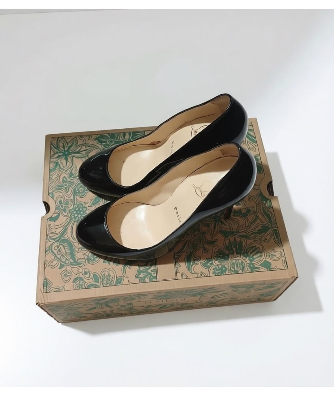 CHRISTIAN LOUBOUTIN Черные туфли из лакированной кожи, фото 2