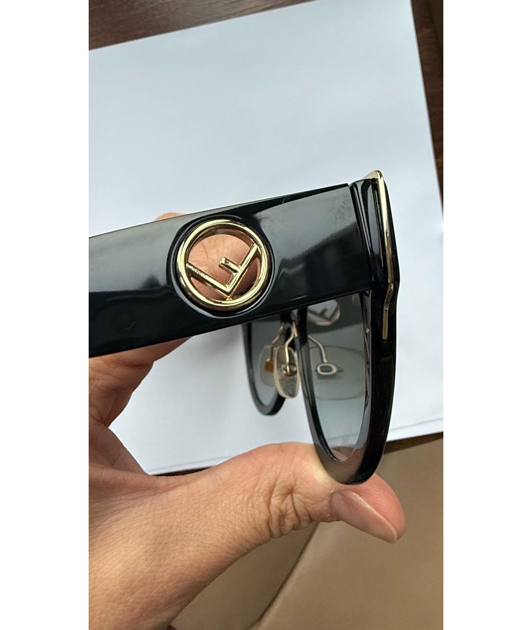 FENDI Черные пластиковые солнцезащитные очки, фото 2