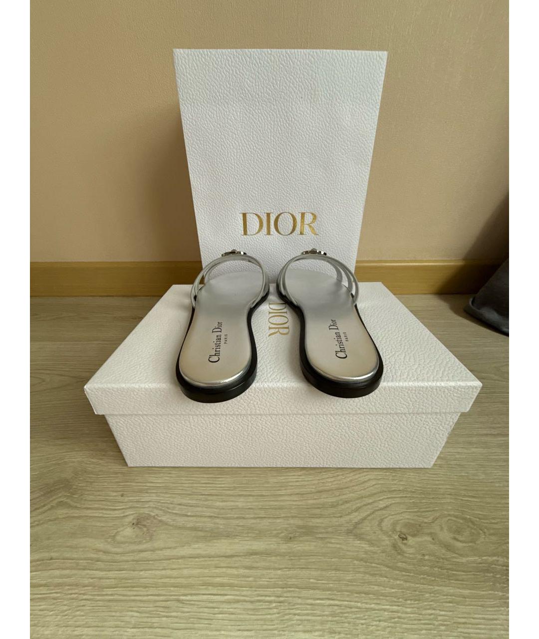 CHRISTIAN DIOR Серебряные кожаные шлепанцы, фото 4