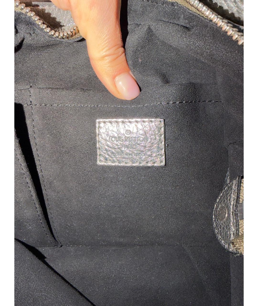 LOUIS VUITTON Серебряная кожаная сумка через плечо, фото 4