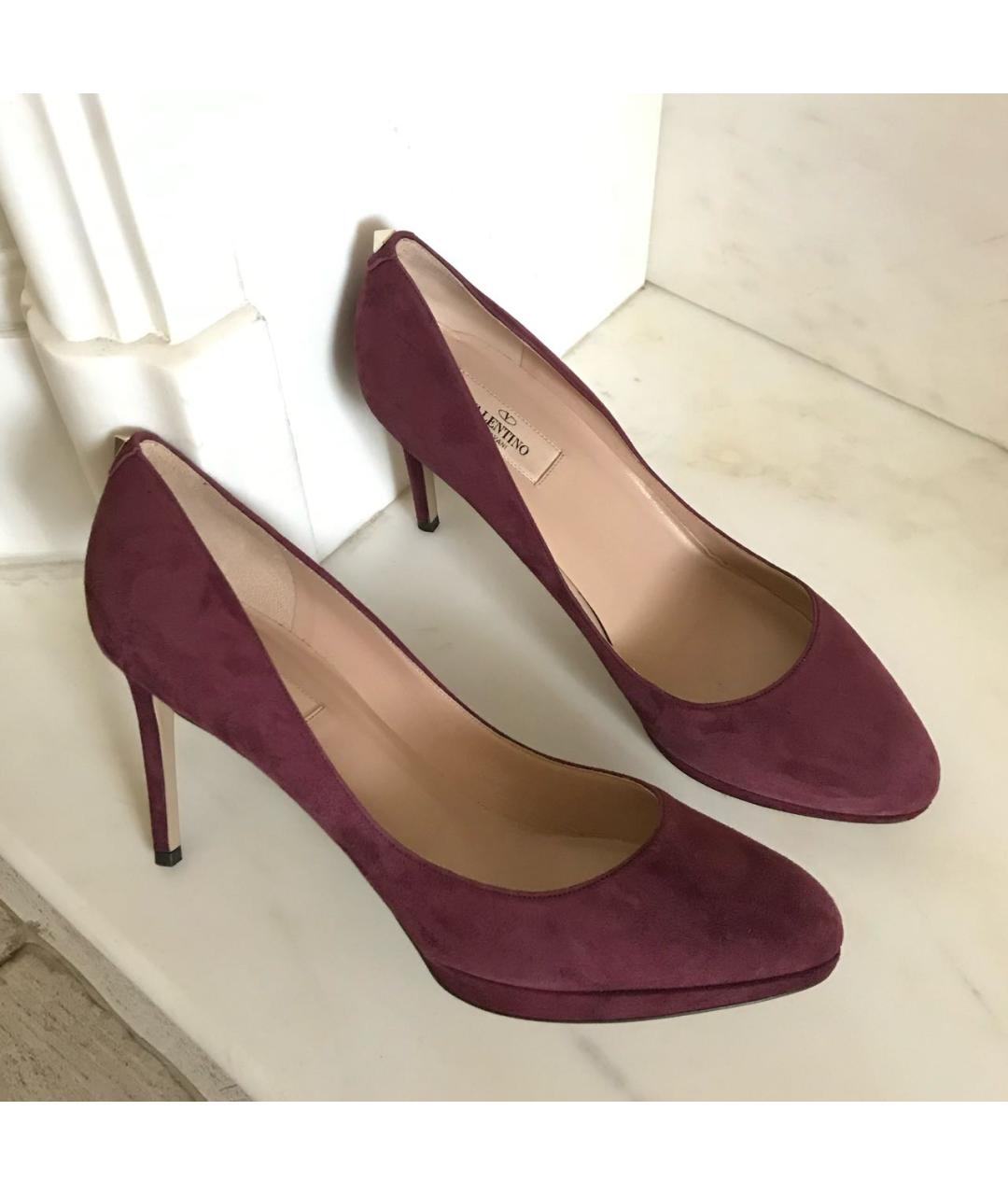 VALENTINO Бордовые замшевые туфли, фото 2