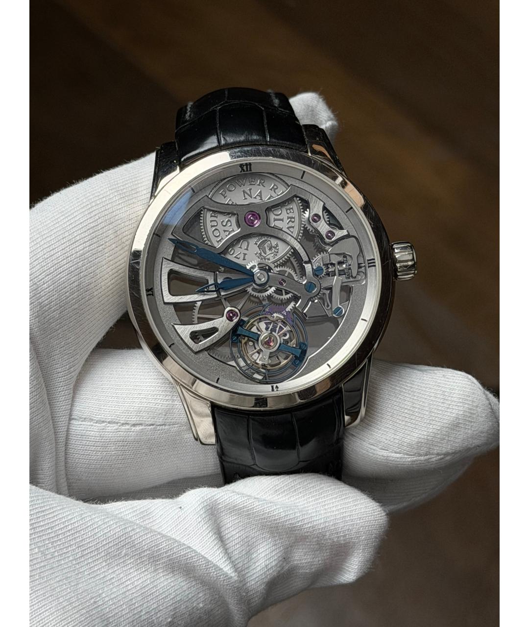 Ulysse Nardin Серые часы из белого золота, фото 2