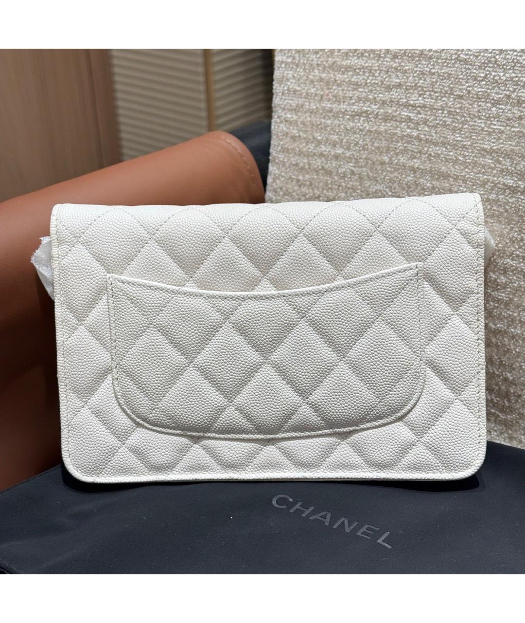 CHANEL Белая кожаная сумка через плечо, фото 4
