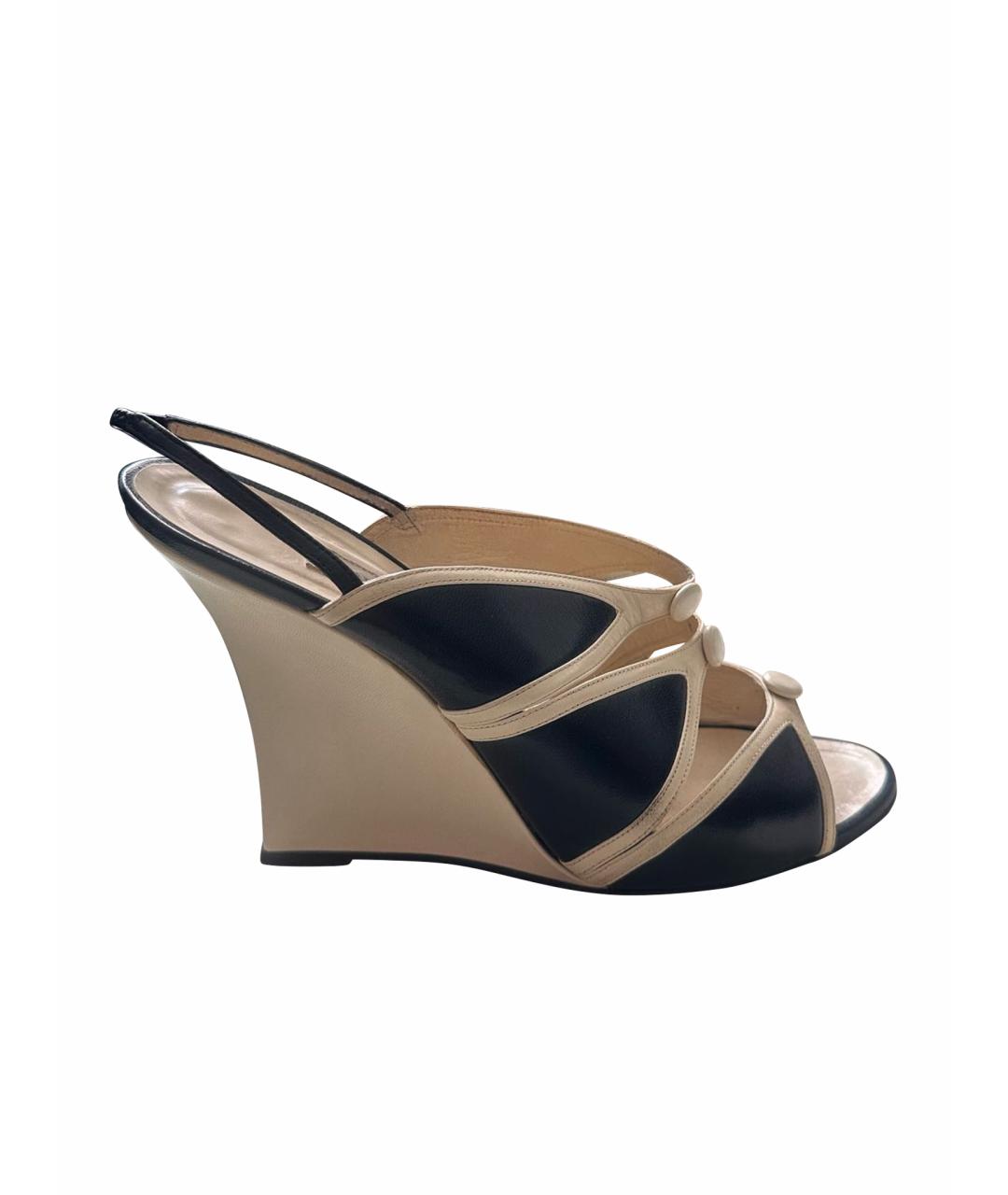 MANOLO BLAHNIK Белые кожаные босоножки, фото 1